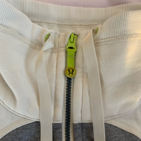 Lululemon Jacket - Picture 2 of 4